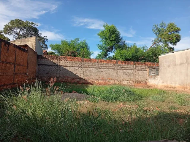 Imagem: Terreno a Venda no Riberio- Lins