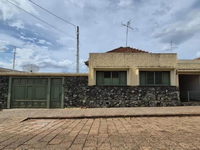Imagem: Casa a Venda no Centro de Getulina Sp
