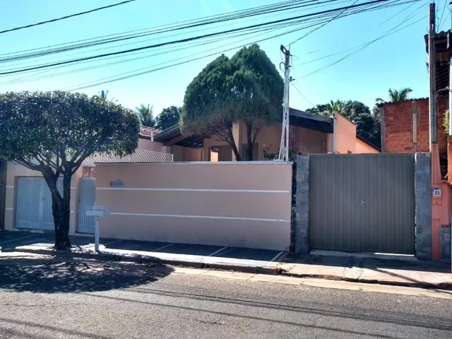 Imagem: Casa a Venda no Centro de Cafelândia Sp
