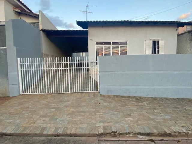 Imagem: Casa a Venda no Ribeiro, Lins