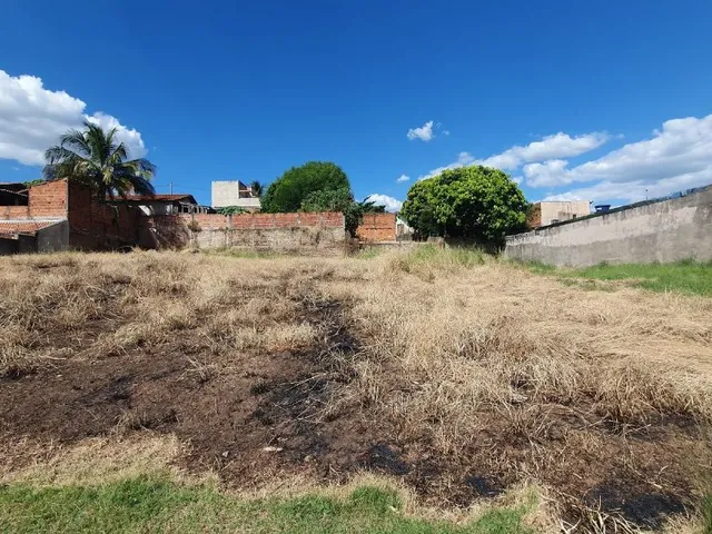 Imagem: Terreno a Venda na Vila Paulista em Lins