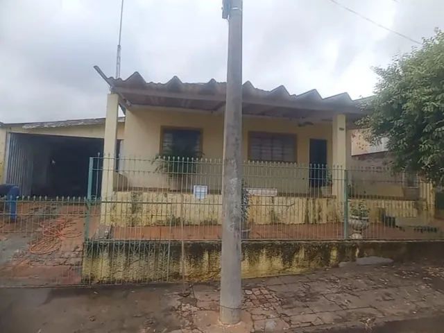 Imagem: Casa a Venda no Centro de Getulina