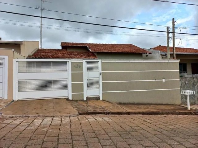 Imagem: Casa com Edícula no Centro de Getulina