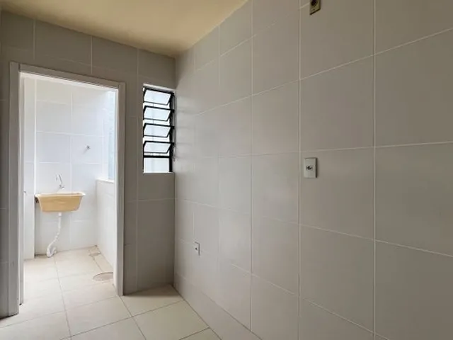 Imagem 2: Apartamento à venda no bairro Menino Deus - Porto Alegre/RS