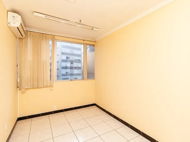 Imagem 4: Centro Profissional Moinhos de Vento Sala 308 - Sala Comercial À Venda no Bairro Moinhos de Vento - Porto Alegre/Rs
