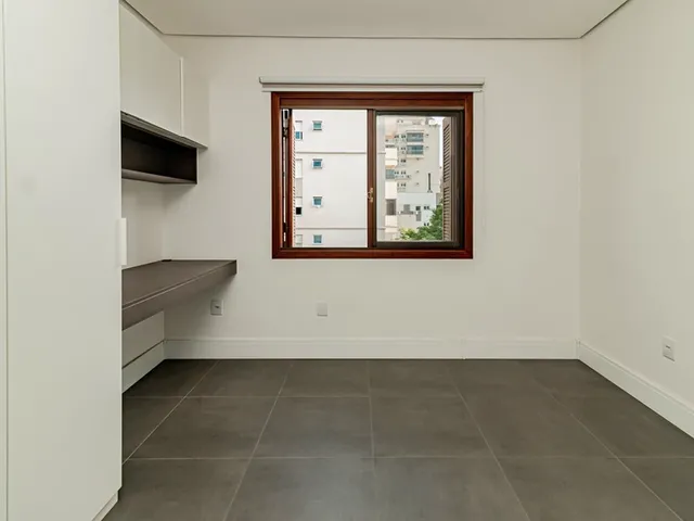Imagem 14: Apartamento à venda em Porto Alegre, Menino Deus, com 2 quartos, 88m²