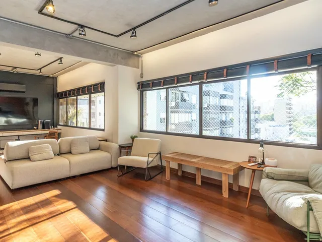 Imagem 5: Apartamento À Venda em Porto Alegre, Moinhos de Vento, com 3 Quartos, 259,18M²