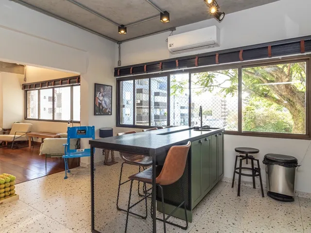 Imagem 11: Apartamento À Venda em Porto Alegre, Moinhos de Vento, com 3 Quartos, 259,18M²