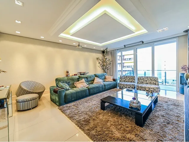 Imagem 3: Casa à venda em Porto Alegre, Menino Deus, com 5 quartos, 714m²