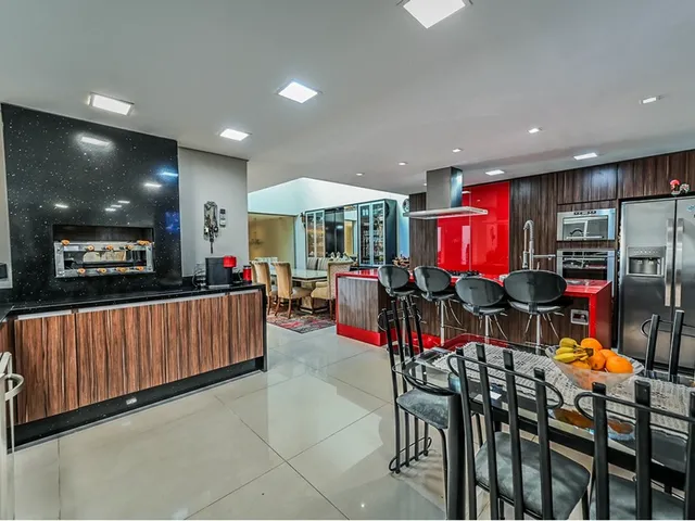 Imagem 8: Casa à venda em Porto Alegre, Menino Deus, com 5 quartos, 714m²