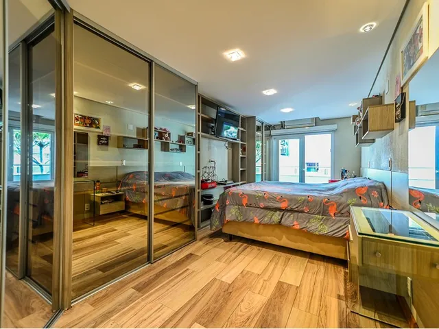 Imagem 14: Casa à venda em Porto Alegre, Menino Deus, com 5 quartos, 714m²