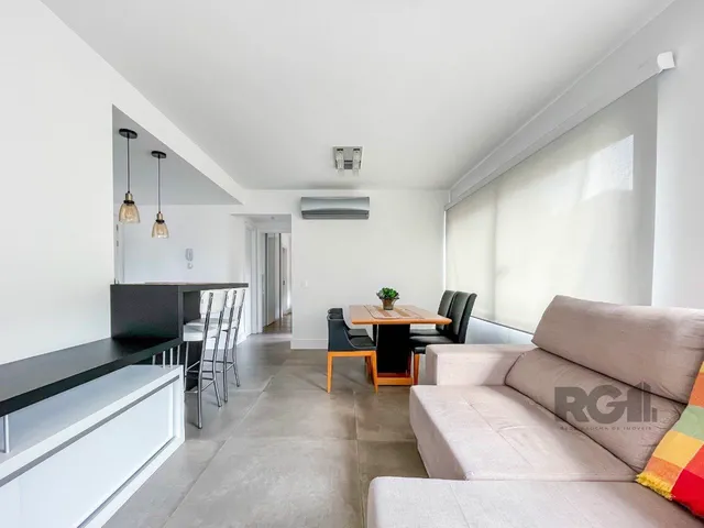 Imagem 3: Apartamento à venda em Porto Alegre, Menino Deus, com 2 quartos, 70m²