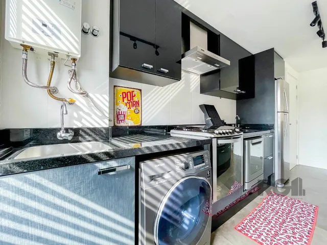 Imagem 8: Apartamento à venda em Porto Alegre, Menino Deus, com 2 quartos, 70m²