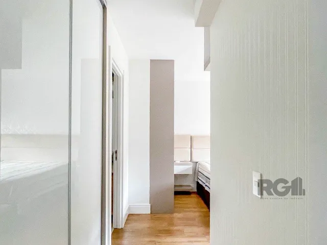 Imagem 12: Apartamento à venda em Porto Alegre, Menino Deus, com 2 quartos, 70m²