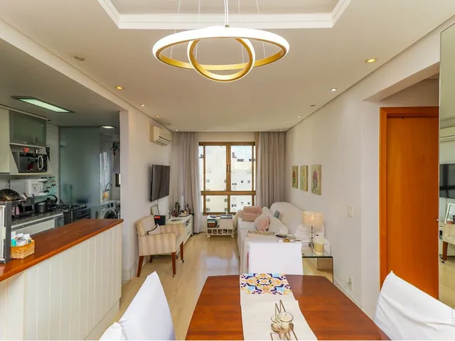 Imagem: O apartamento possui 2 Dormitórios, 1 Suíte, 1 Banheiro,