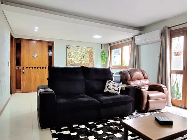 Imagem 8: Apartamento À Venda em Porto Alegre, Rio Branco, com 3 Quartos, 103M²