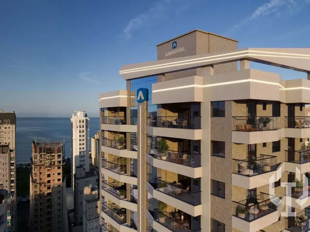 Imagem 1: Apartamento de 3 suítes em Meia Praia