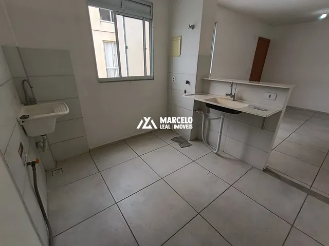 Imagem 11: Alugo Apto de 2/4 no 4º Andar no Condomínio Vitória Sul com Completa Infra Estru