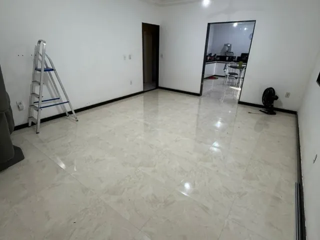 Imagem 9: Casa para Locação Anual no Portal Guarapari-Es: 3 Quartos, Sala Ampla, Cozinha Com