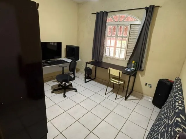 Imagem 11: Casa para Locação Anual no Portal Guarapari-Es: 3 Quartos, Sala Ampla, Cozinha Com