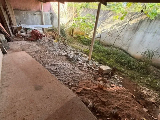 Imagem 8: Casa para Locação Anual no Portal Guarapari-Es: 3 Quartos, Sala Ampla, Cozinha Com