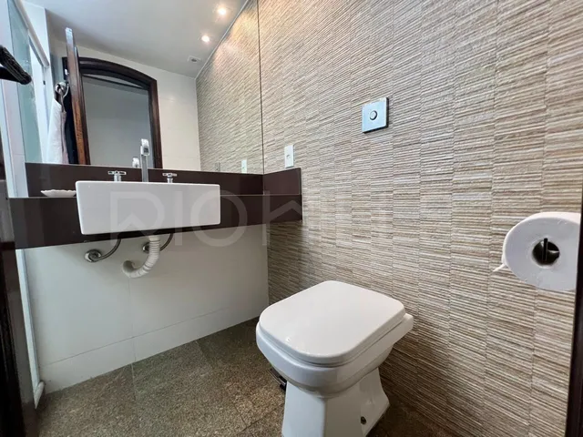 Imagem 9: Apartamento de 3 quartos à venda no Ed. Fernanda, com 130m², em Icaraí, Niterói/RJ