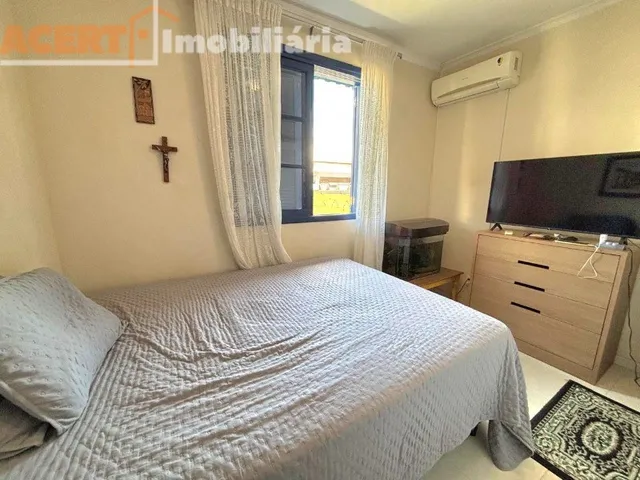 Imagem 15: CASA RESIDENCIAL em FLORIANÓPOLIS - SC, COQUEIROS