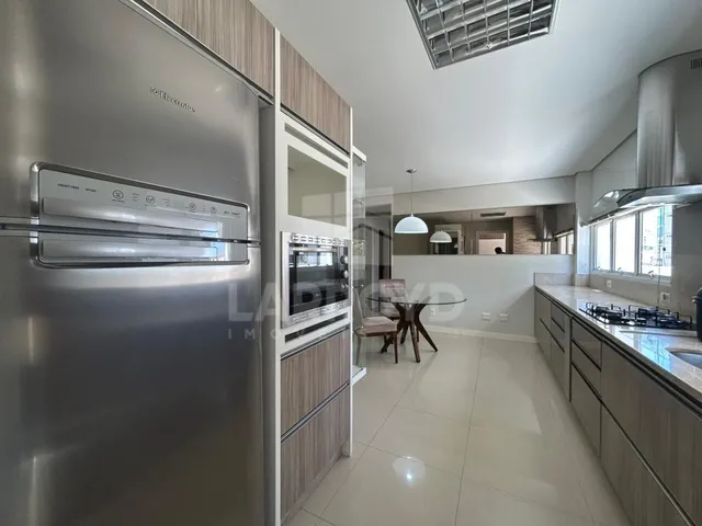 Imagem 16: Apartamento com 4 dormitórios