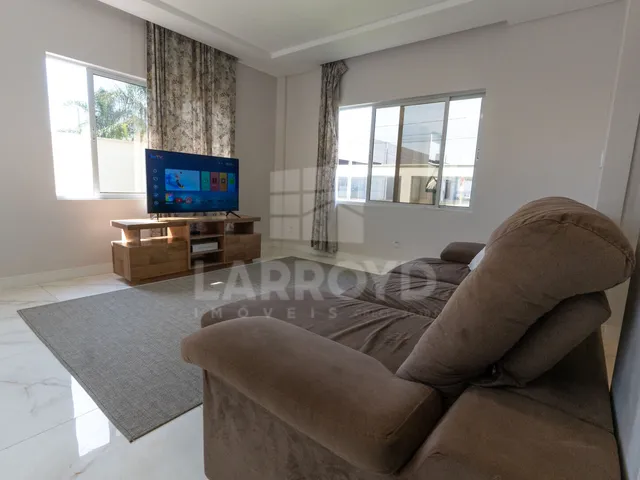Imagem 12: Casa com 4 dormitórios