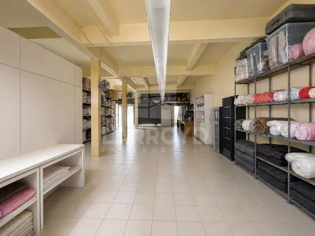 Imagem 4: Sala comercial com 2 vagas na garagem