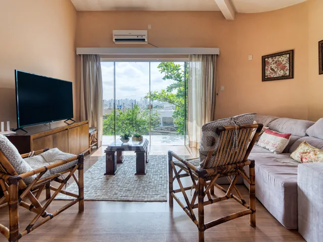 Imagem 6: Casa com 5 dormitórios