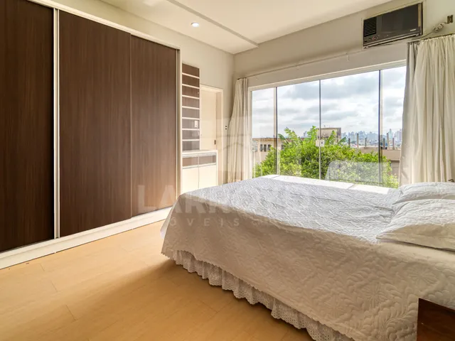 Imagem 4: Casa com 5 dormitórios