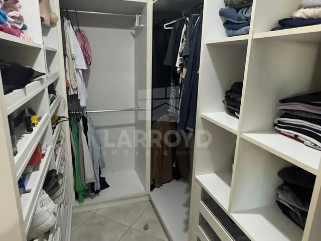 Imagem 4: Apartamento com 5 dormitórios