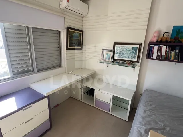 Imagem 2: Apartamento com 5 dormitórios