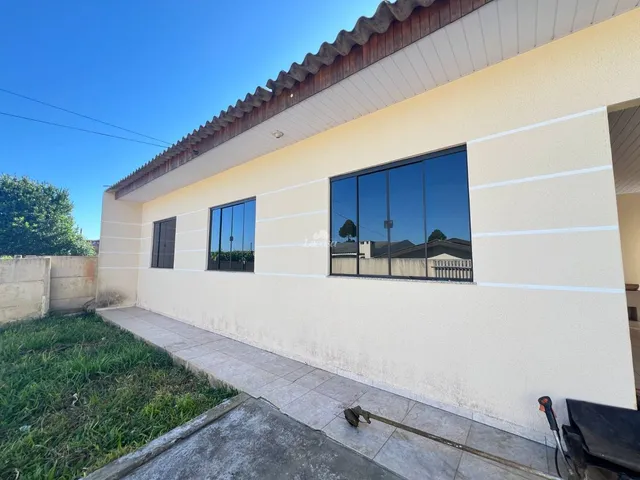Imagem: Casa de Fundos no Morro Alto. Disponível