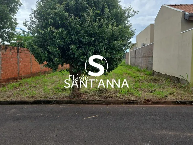 Imagem: O terreno possui 340m² de Área e está localizado em