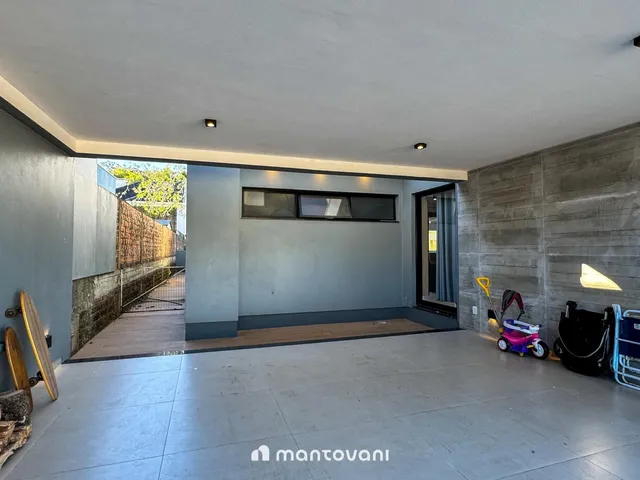 Imagem 15: Casa 3 dormitórios com 2 suítes + quiosque no Royal Country