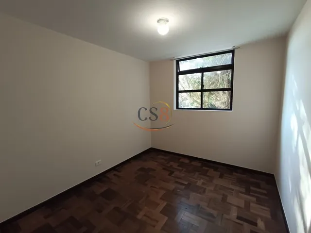 Imagem 11: Imperdível oferta de apartamento à venda em Curitiba-PR, bairro Campina do Siqueira! 3