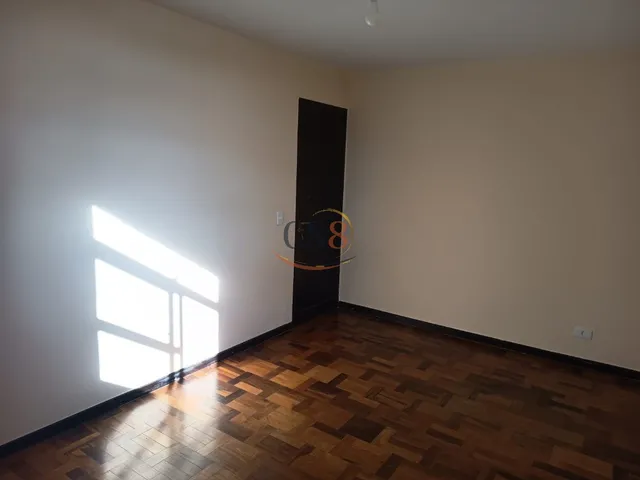 Imagem 12: Imperdível oferta de apartamento à venda em Curitiba-PR, bairro Campina do Siqueira! 3