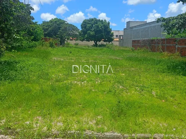 Imagem: O terreno possui 300m² de Área e está localizado em