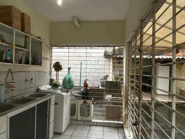 Imagem 5: Casa para venda, com 8 quartos, 360m²
