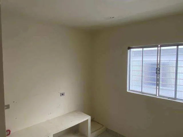 Imagem 10: Casa para venda, com 8 quartos, 360m²