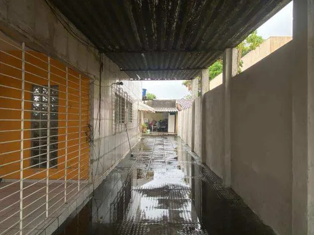 Imagem 16: Casa para venda, com 8 quartos, 360m²