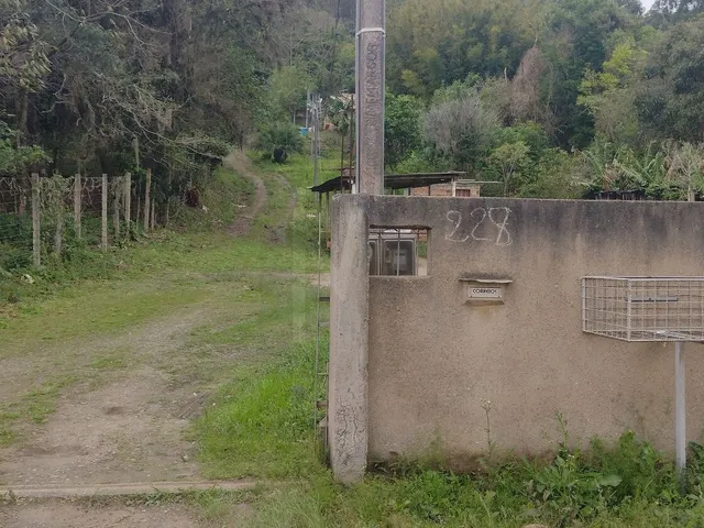 Imagem: Terreno À Venda no Bairro Morro do Mirim