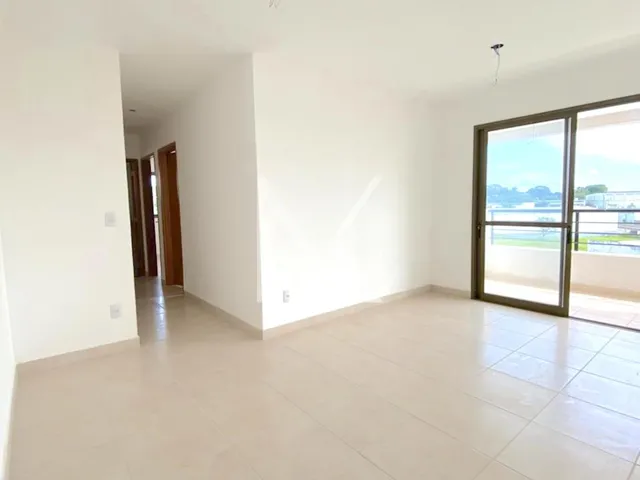 Imagem: O apartamento possui 3 Dormitórios, 1 Suíte, 1 Banheiro,