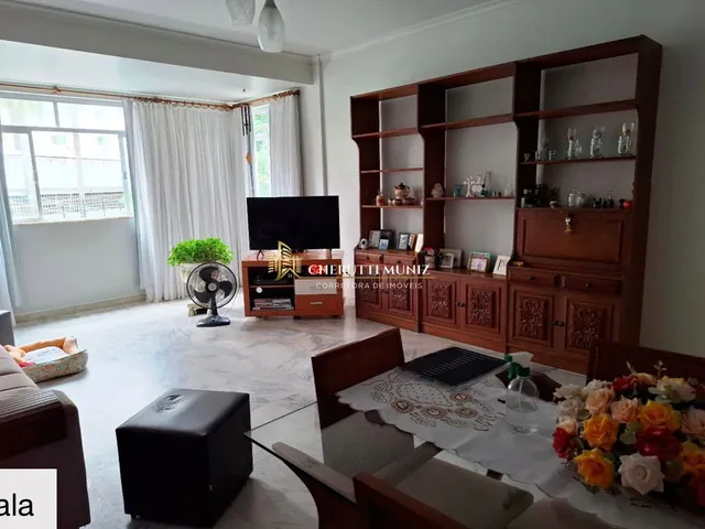 Imagem: O apartamento possui 3 Dormitórios, 1 Suíte, 2 Banheiros