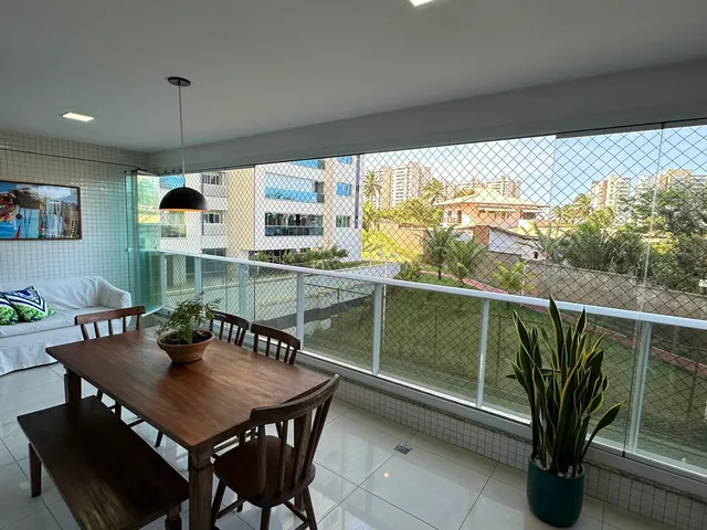Imagem: Vendo Apartamento com 4 Quartos em Pituaçu
