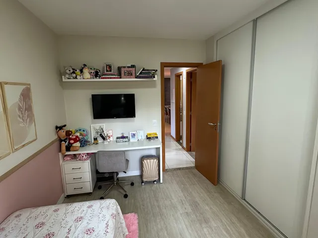 Imagem 10: Vendo Apartamento com 4 Quartos em Pituaçu