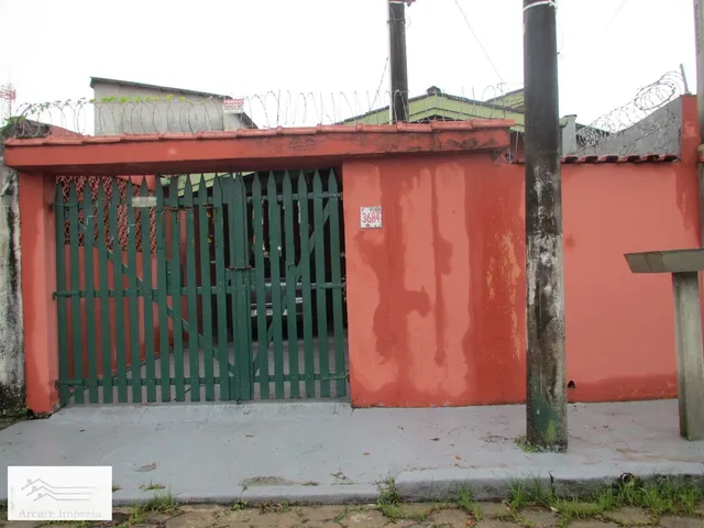 Imagem: Casa à venda no bairro Suarão - Itanhaém/SP