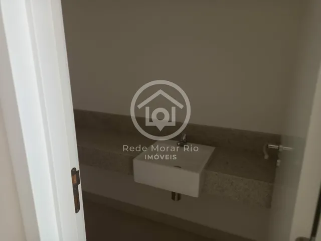 Imagem 3: Apartamento à venda no bairro Barra da Tijuca - Rio de Janeiro/RJ